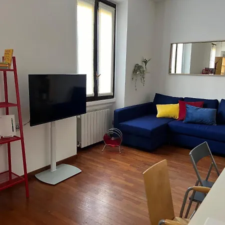 Bilocale Zona Tortona Apartment Milan Exterior photo